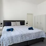Luxury Center Of Dusseldorf